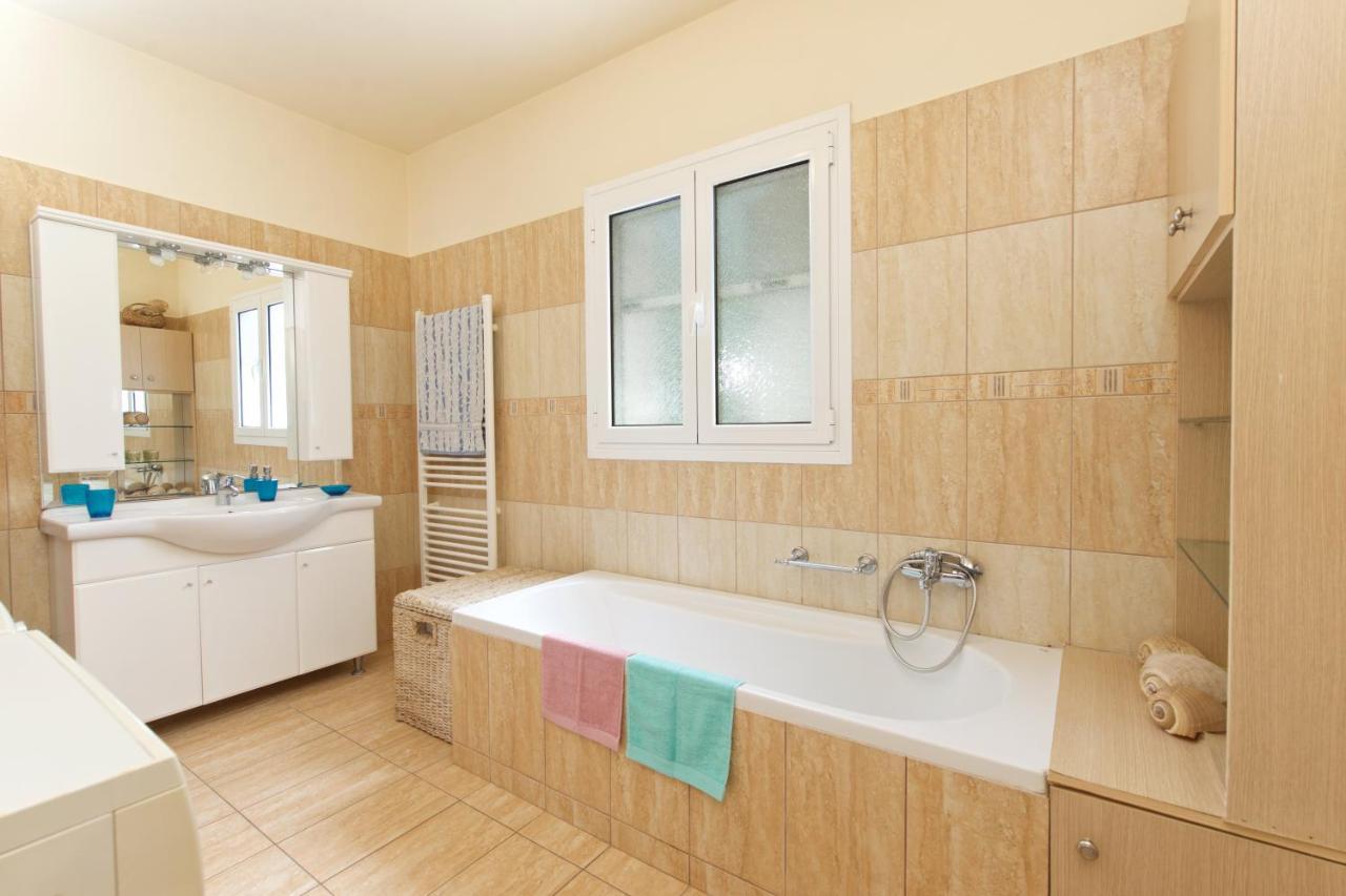 Stella'S Place Karavomylos Luaran gambar